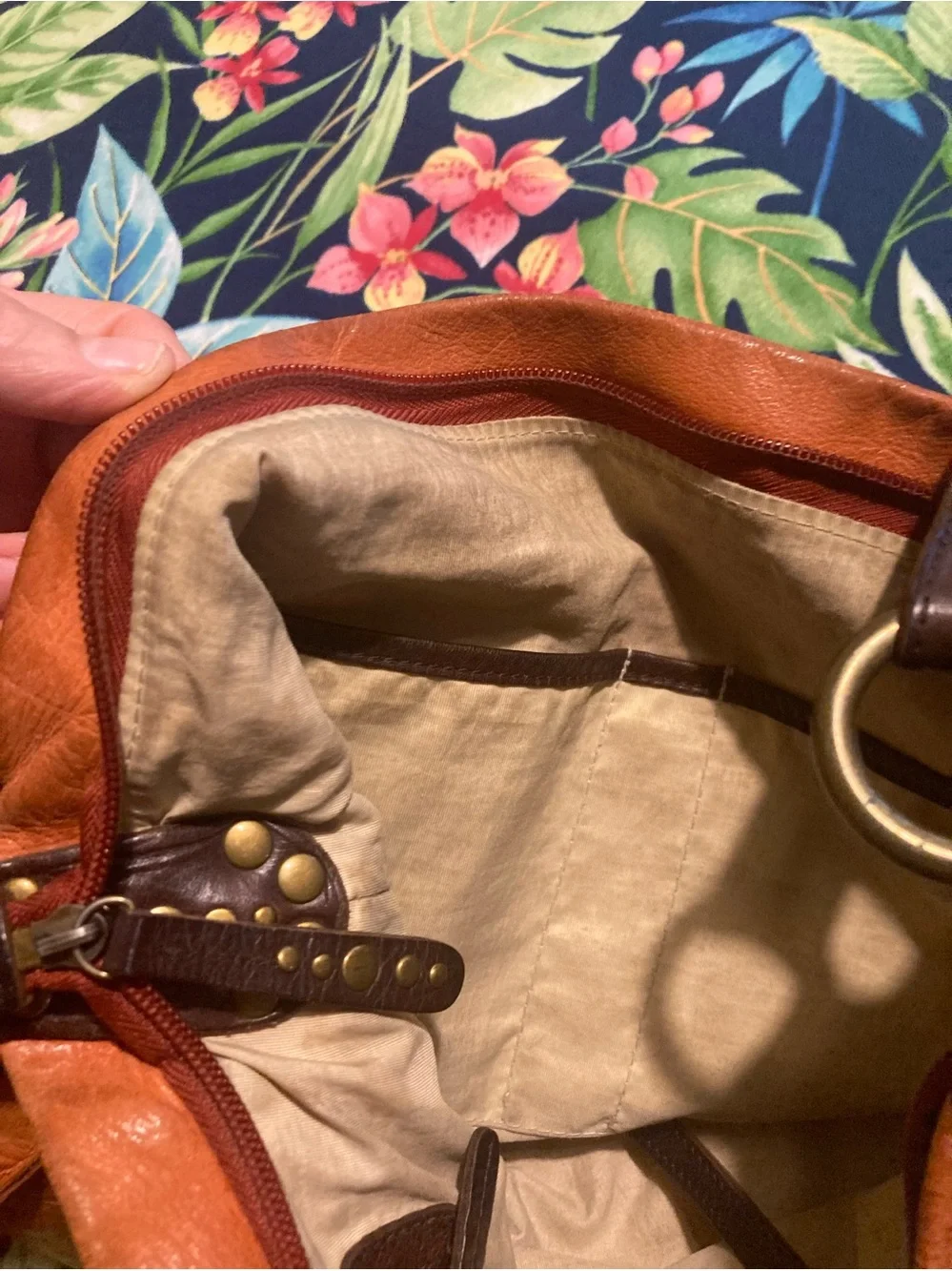 Ellington Rustic Cognac Leather Shoulder Tote